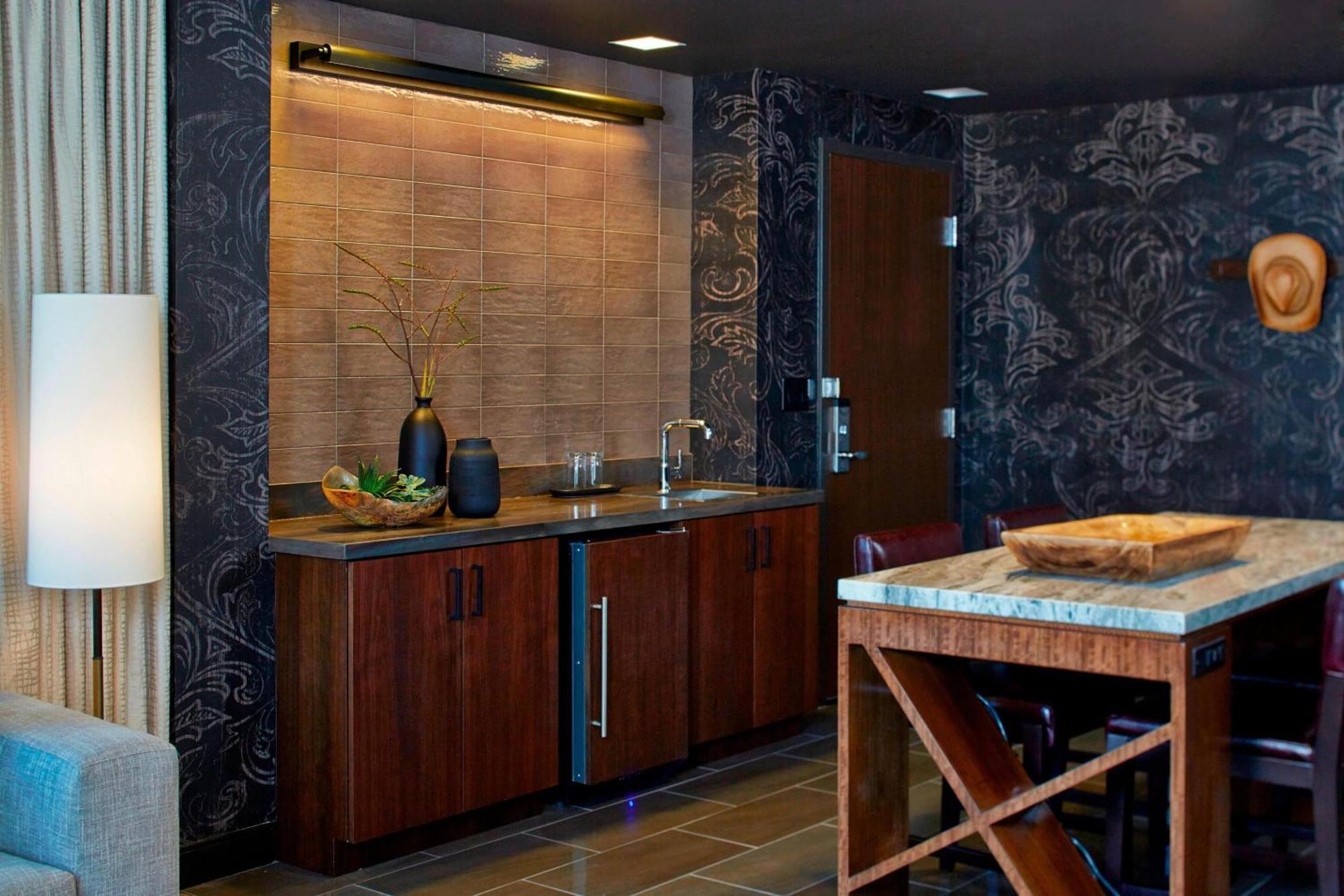 Renaissance Dallas At Plano Legacy West Hotel Exterior foto